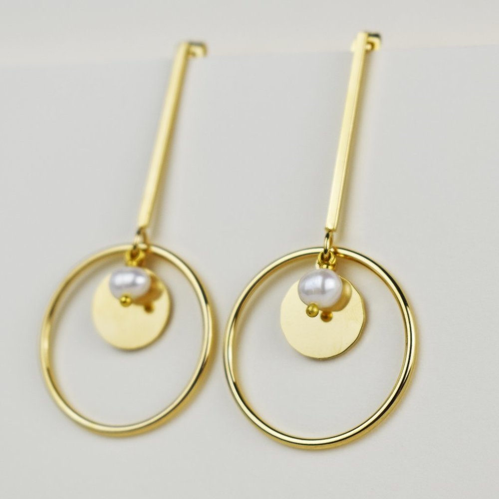 Accent dangle hoop earrings, large lightweight gold tone earrings